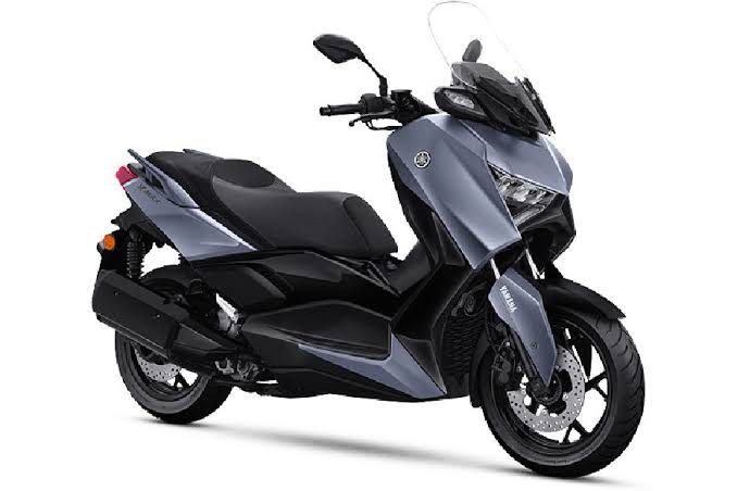 XMAX CONNECTED (2026-)