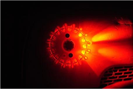 Rechargeable LED Safety Light with Magnet Original - Wadamart